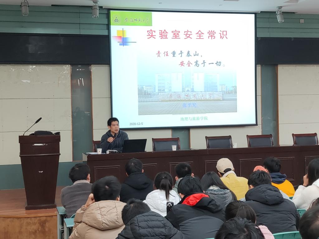 E99ADF92F82374DDCDF0B7A4624_432E20EA_147E8.jpg E99ADF92F82374DDCDF0B7A4624_432E20EA_147E8.jpg