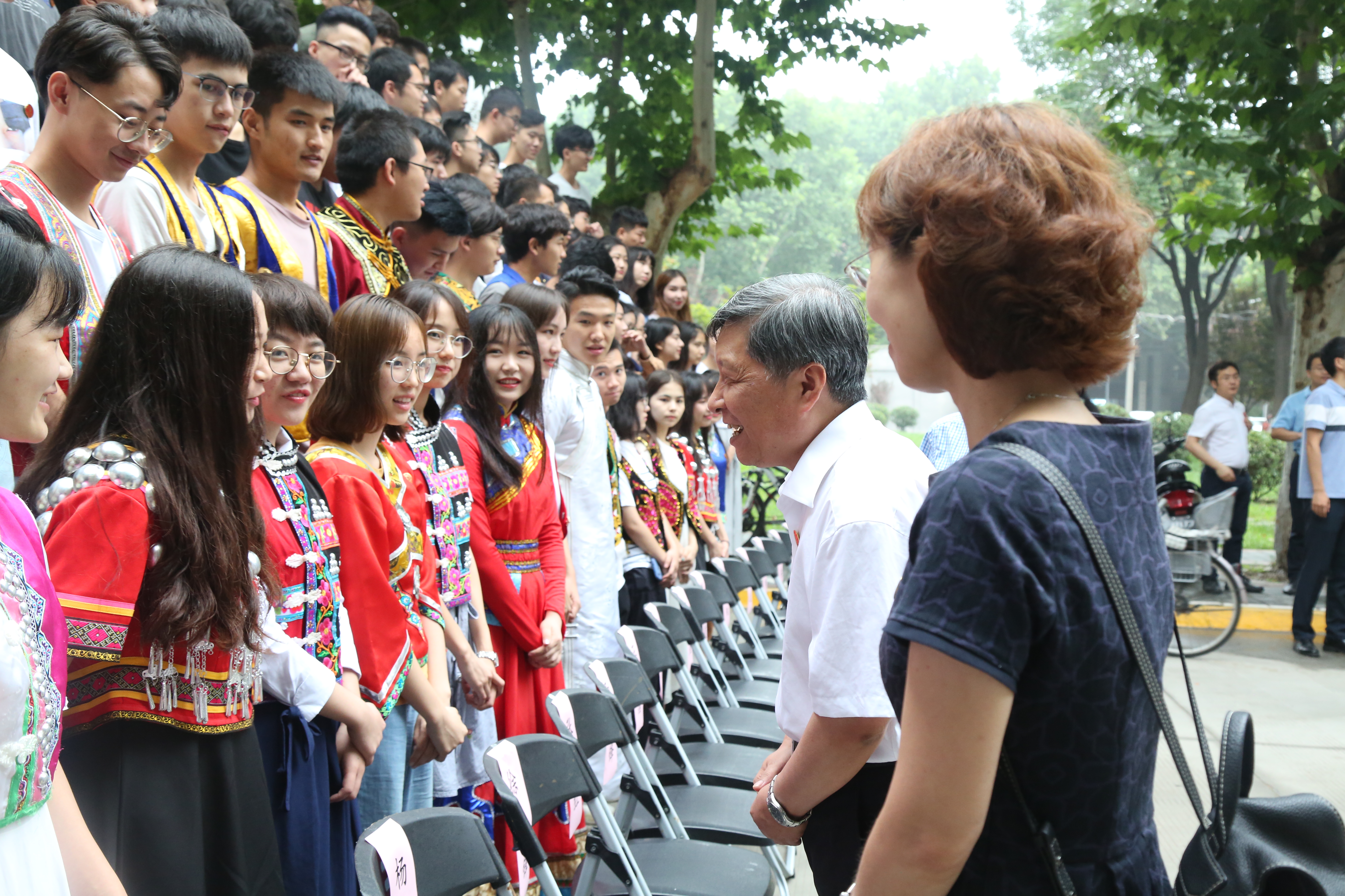 4.1-2019年7月,王树国校长及陕西省委教育工委、陕西省民宗委、新疆驻陕西工作组等相关领导参加我校首届自主培养少数民族预科生结业典礼.JPG 4.1-2019年7月,王树国校长及陕西省委教育工委、陕西省民宗委、新疆驻陕西工作组等相关领导参加我校首届自主培养少数民族预科生结业典礼.JPG