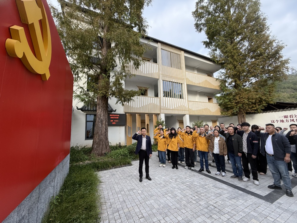 c6f586b1-81dd-4487-b1fc-22fa351d3f81 c6f586b1-81dd-4487-b1fc-22fa351d3f81