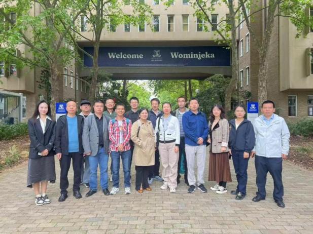 学院党员教师代表出访澳大利亚2024.12.23 学院党员教师代表出访澳大利亚2024.12.23