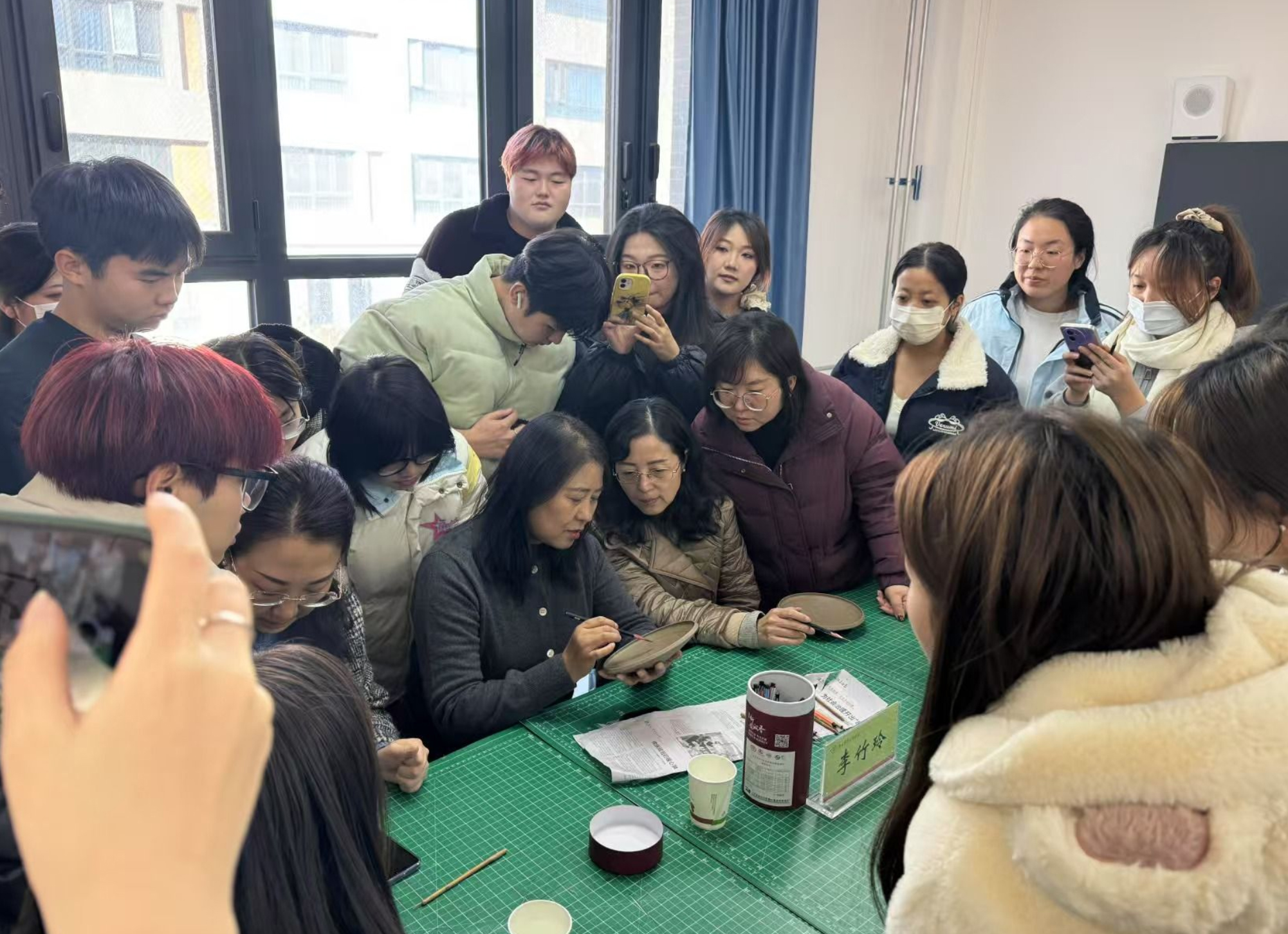 非遗大师进校园系列活动之二 非遗大师进校园系列活动之二