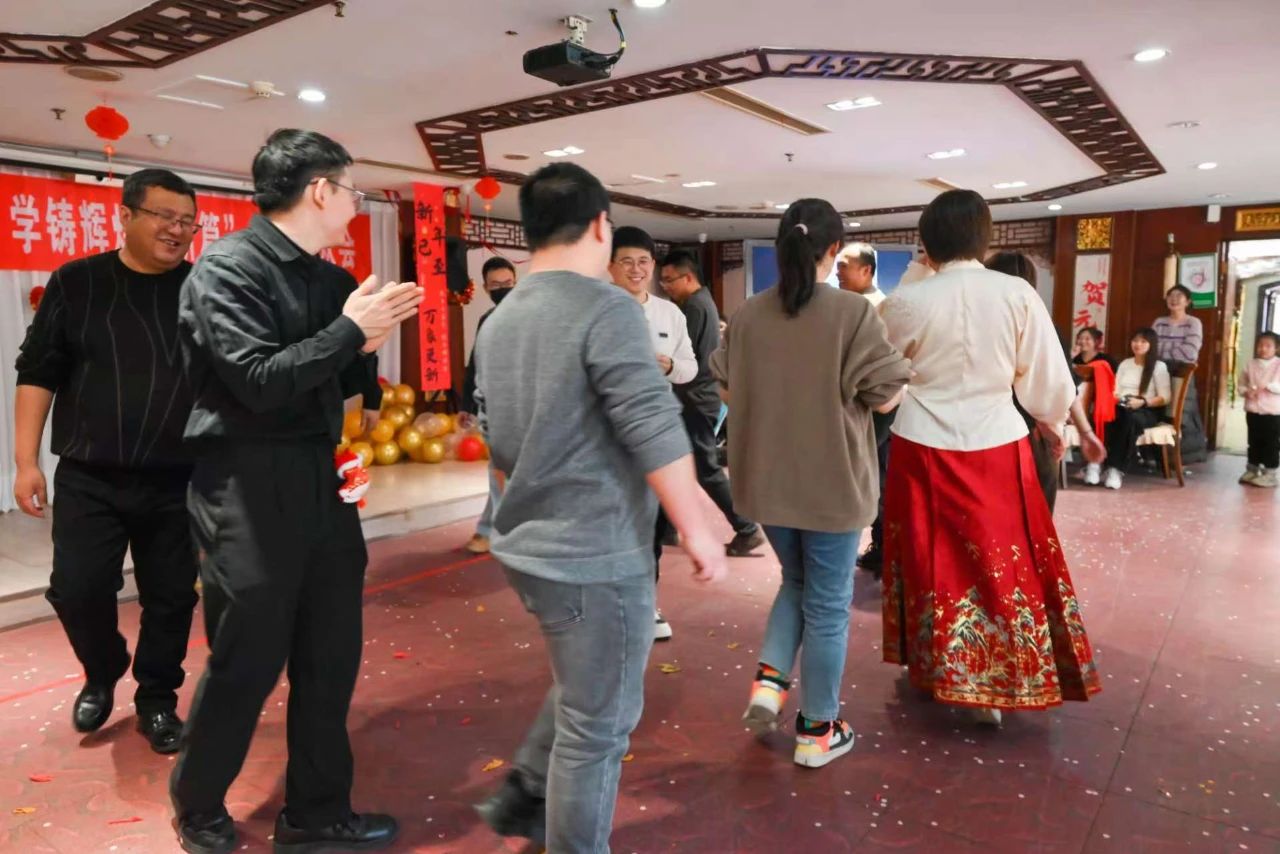 微信图片_20250111143418 微信图片_20250111143418