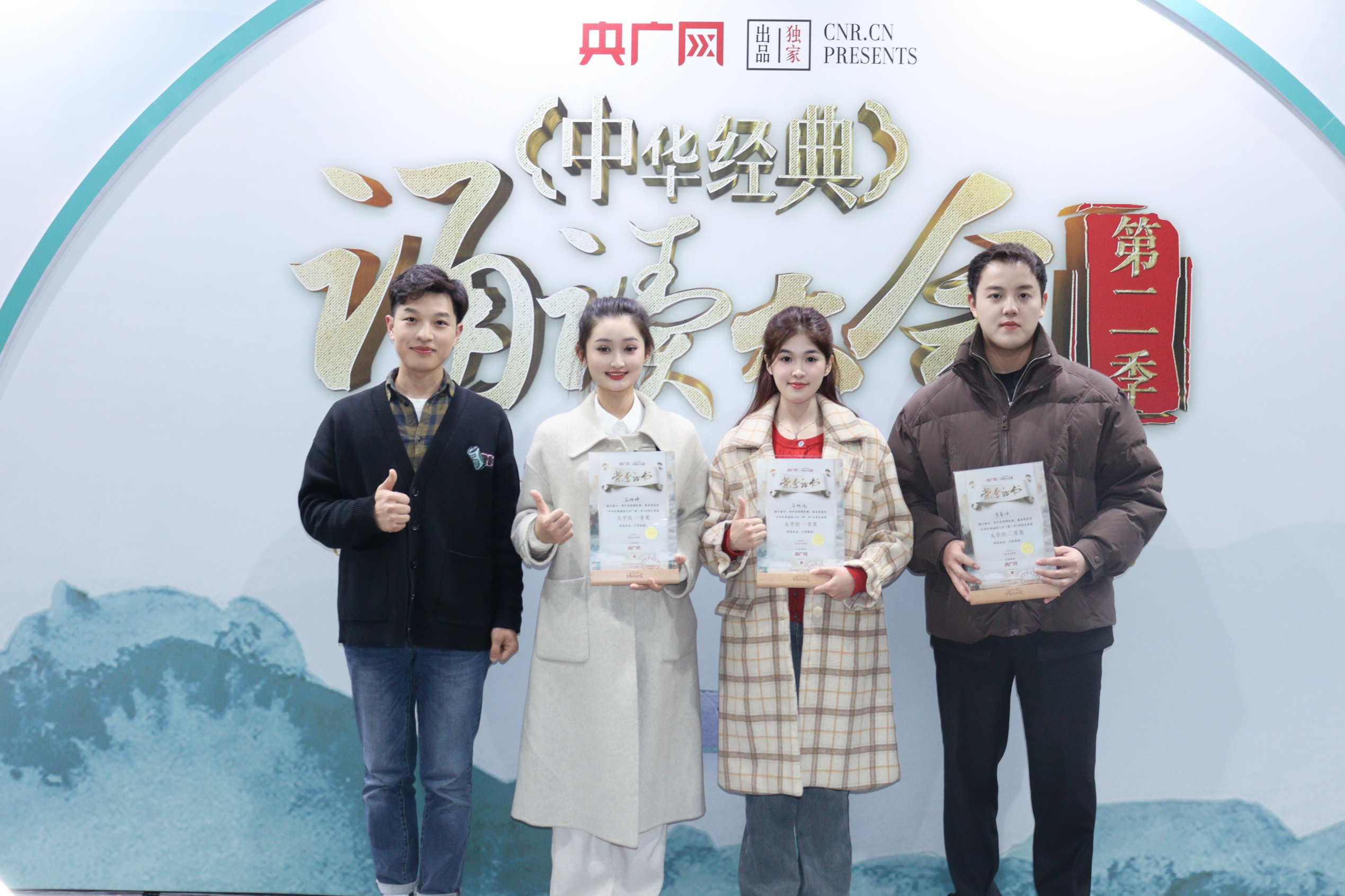 A6ACC68B-2749-41d7-9389-800919FBDA0E A6ACC68B-2749-41d7-9389-800919FBDA0E