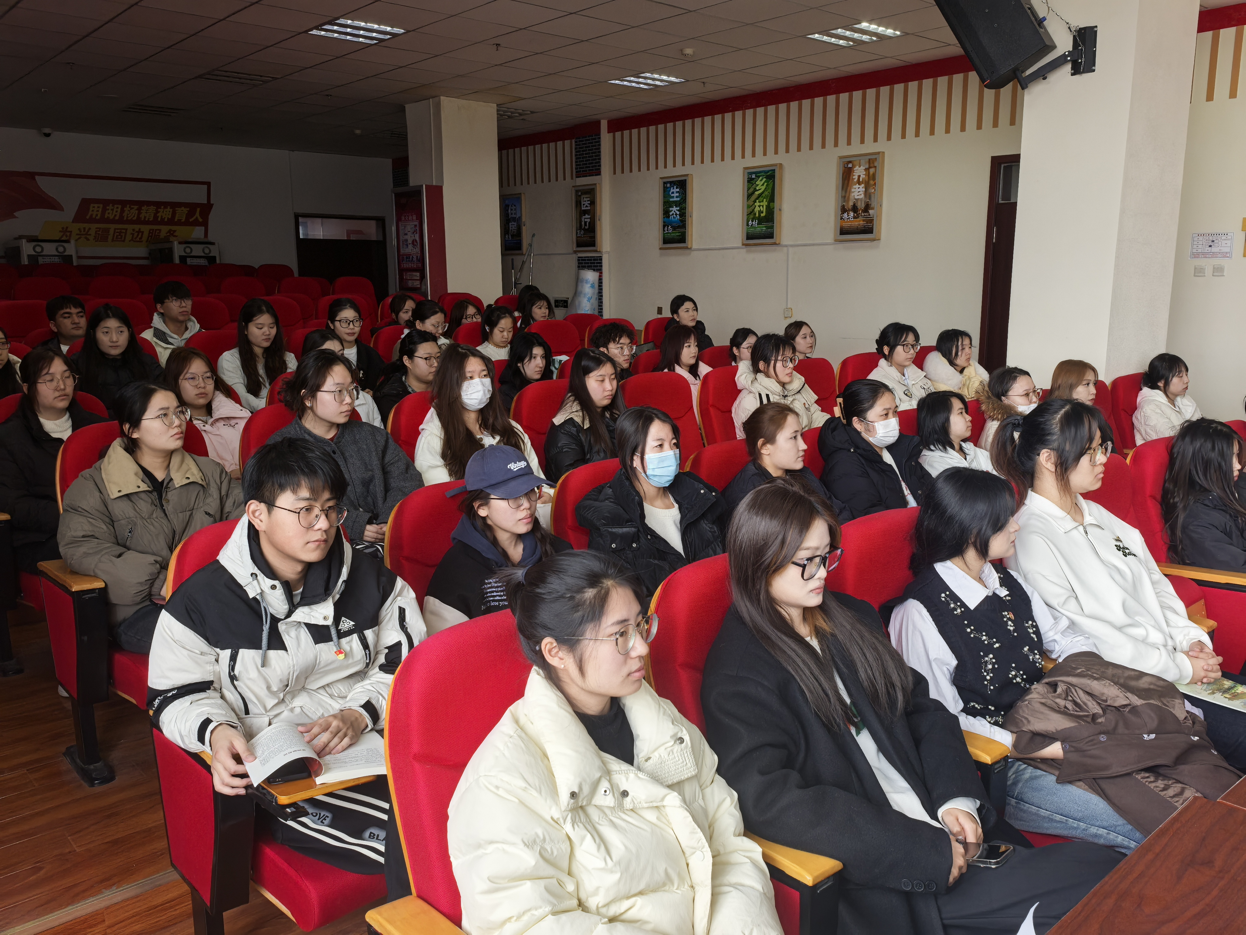 6e0c4ecce97785b0eba49bc975514d0 6e0c4ecce97785b0eba49bc975514d0