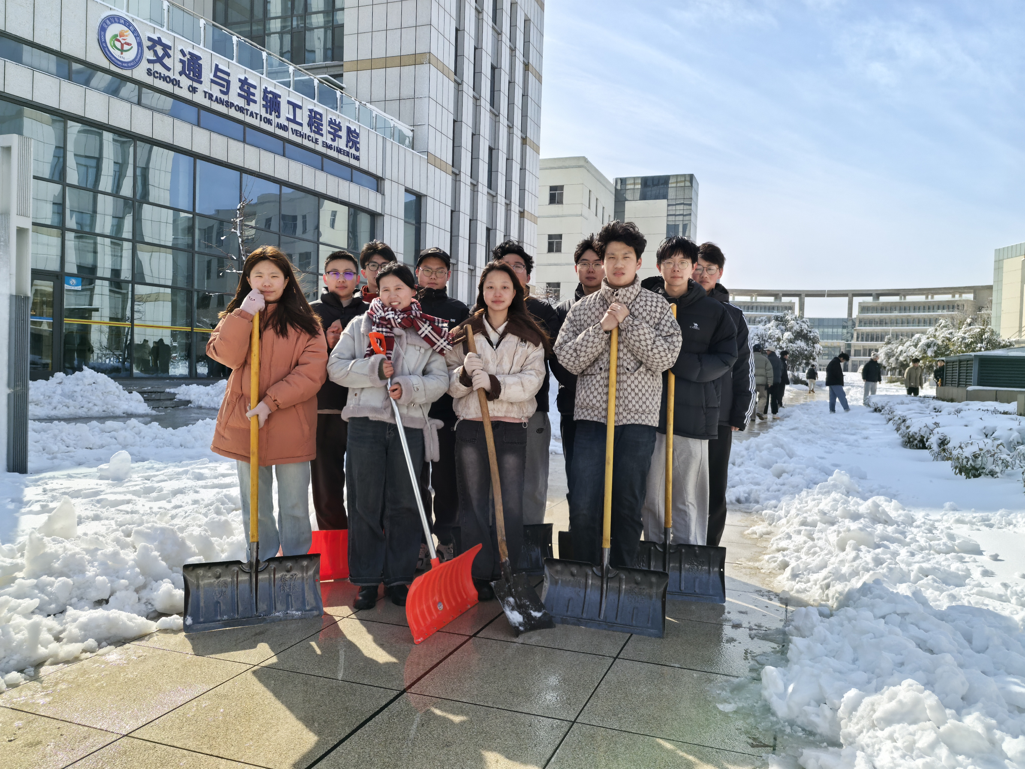 图片1(1) 图片1(1)