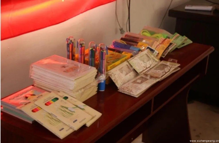 18-传承红色基因,播撒红色种子(1)_UUID11357 18-传承红色基因,播撒红色种子(1)_UUID11357