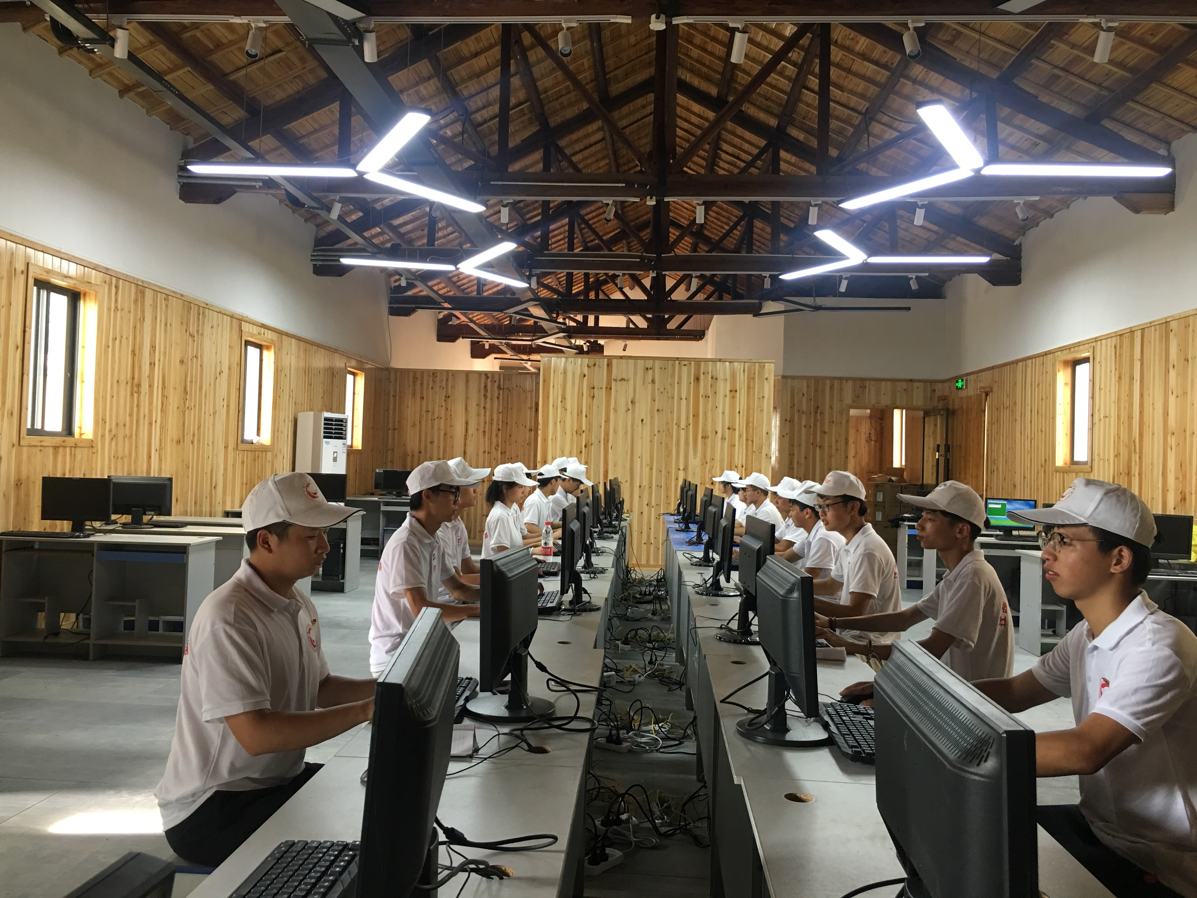 bd4e66f1-5eac-4849-bb42-4b75d9490562.jpg bd4e66f1-5eac-4849-bb42-4b75d9490562.jpg