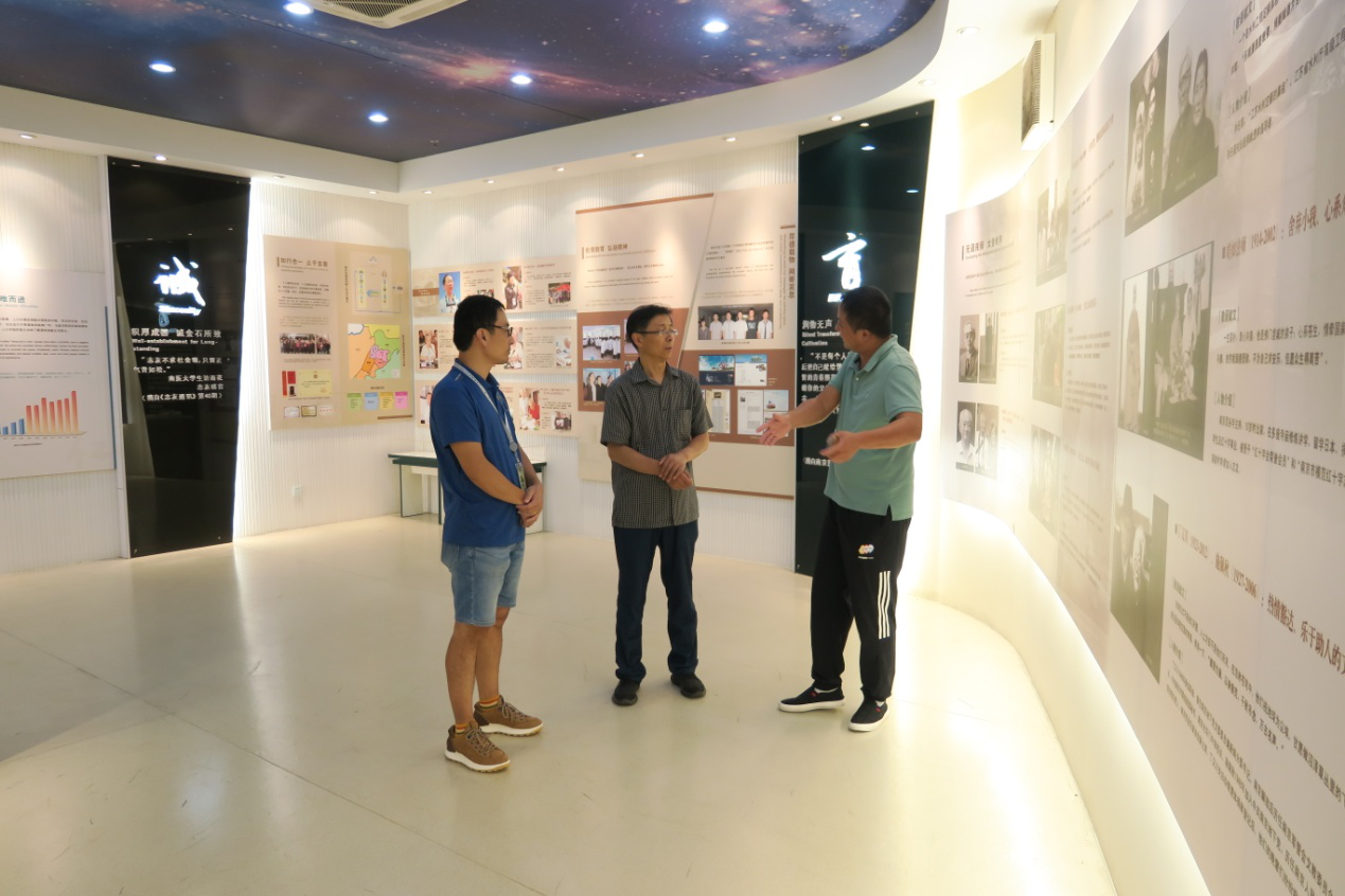 图片4.png 图片4.png