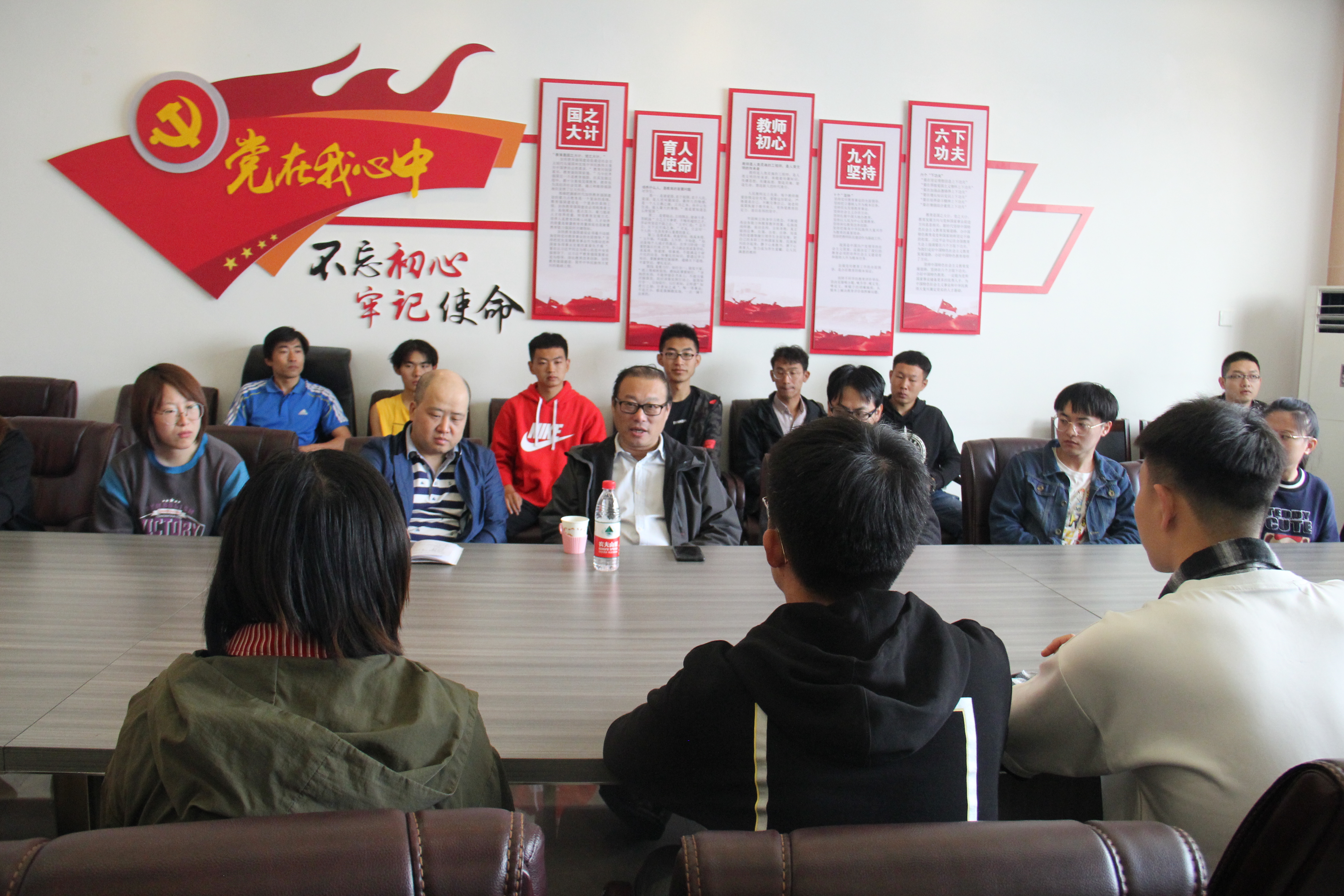 图片3.jpg 图片3.jpg