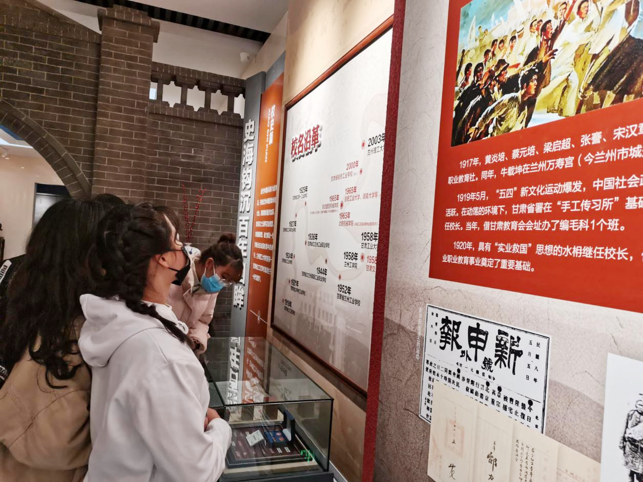 图片4.jpg 图片4.jpg