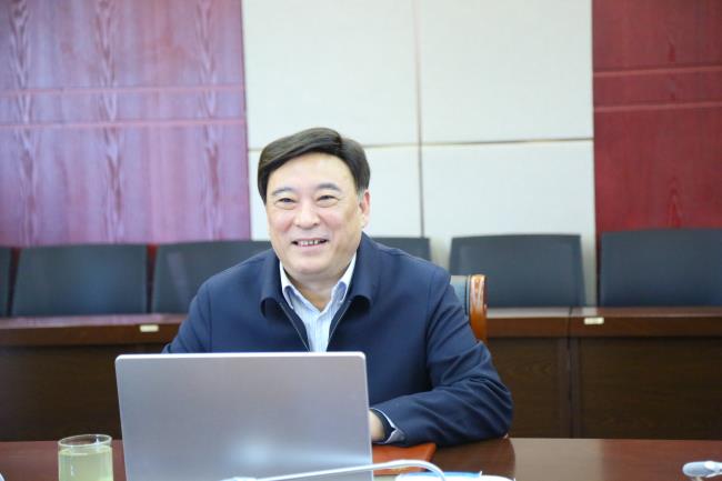 s_e960c7b98be38ff1.jpg s_e960c7b98be38ff1.jpg