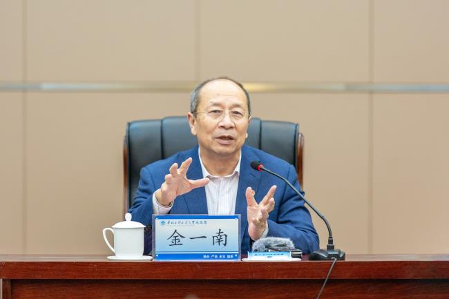 s_782f426e2e9a29be.jpg s_782f426e2e9a29be.jpg