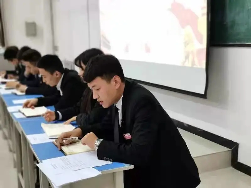 640.webp (7).jpg 640.webp (7).jpg