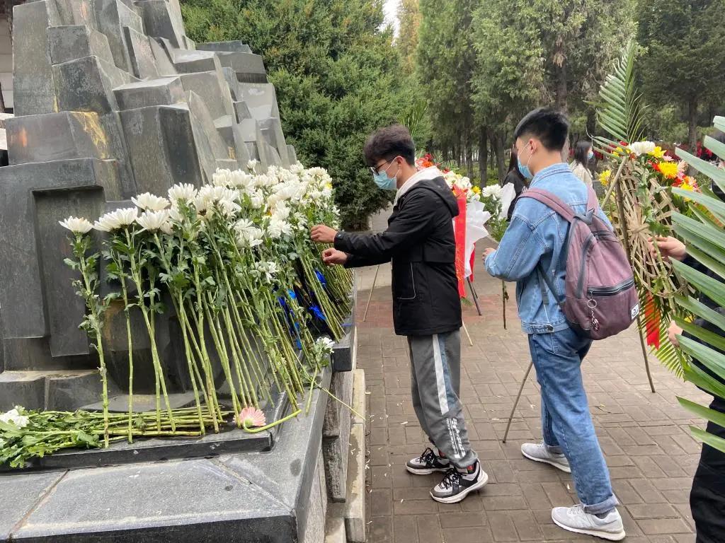 微信图片_20210407152556.jpg 微信图片_20210407152556.jpg