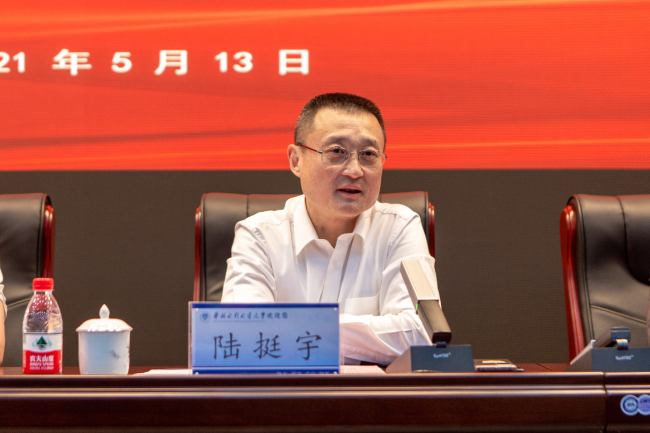 s_83da63621e1a2ca.png s_83da63621e1a2ca.png