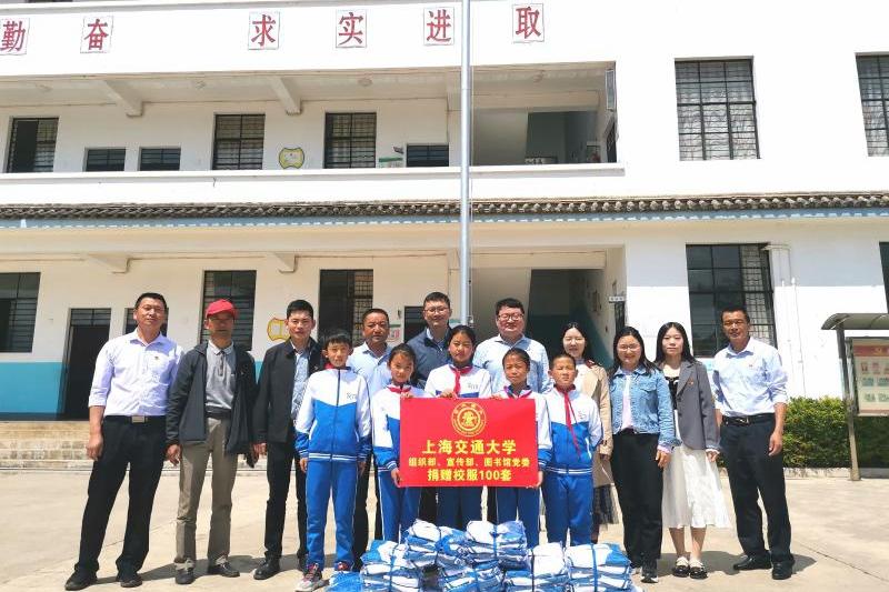 20210508_063312_740.jpg 02.jpg