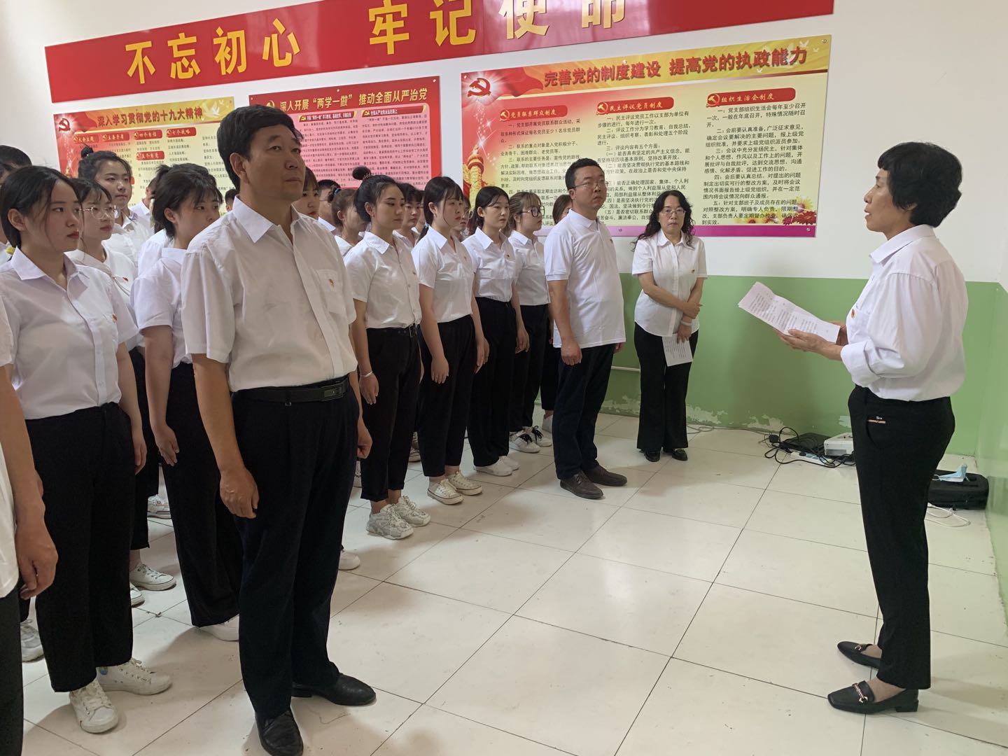 微信图片_20210705222710.jpg 微信图片_20210705222710.jpg