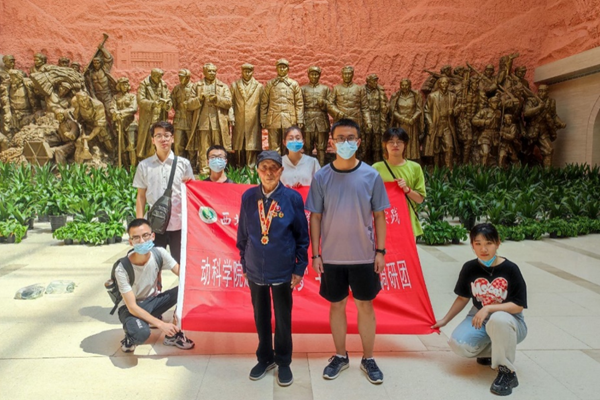 f08f7e88f9c444898dd9bd521c01ae97.png 图片7.png