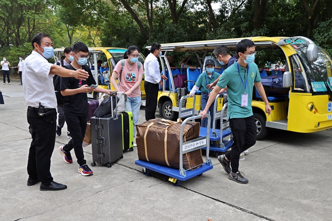 志愿服务.jpg 志愿服务.jpg