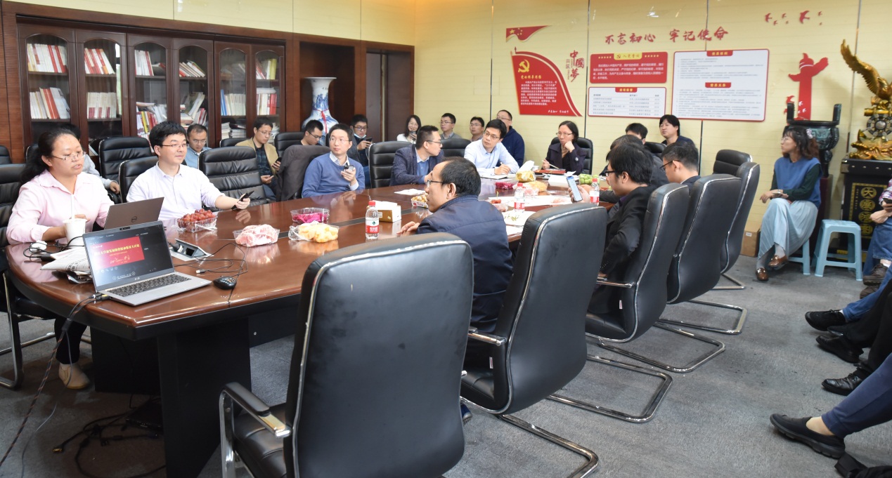 教学发展论坛.jpg 教学发展论坛.jpg