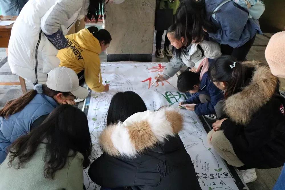 微信图片_20200827103211.jpg 微信图片_20200827103211.jpg