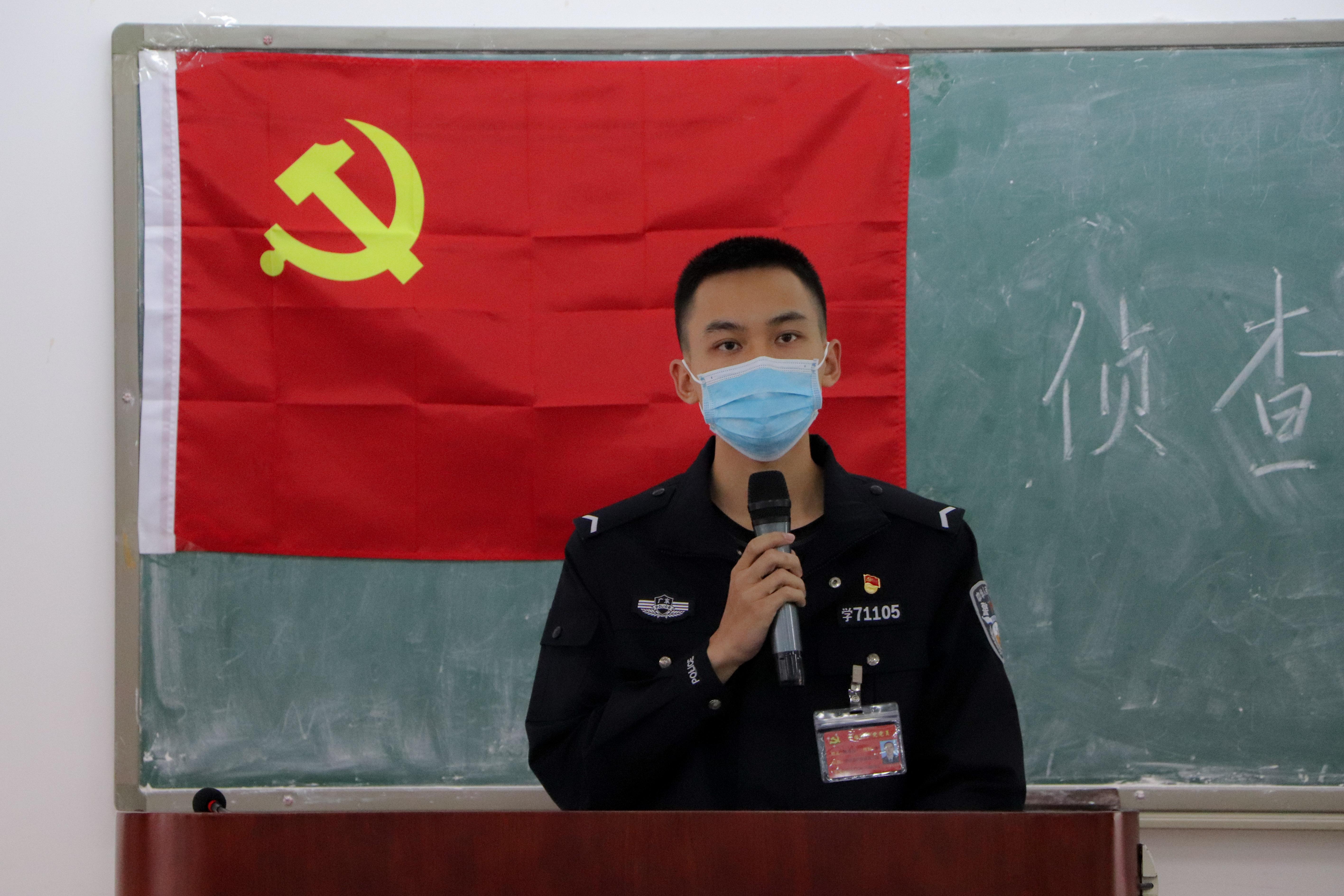 图片2.jpg 图片2.jpg