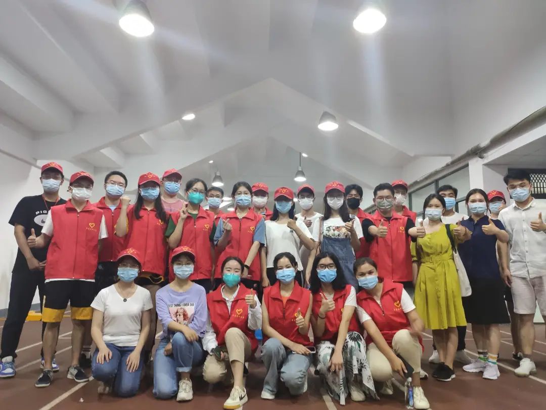 3 部分志愿者合影.jpg 3 部分志愿者合影.jpg