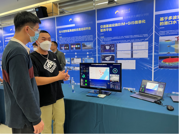 项目组成员介绍平台功能.png 项目组成员介绍平台功能.png