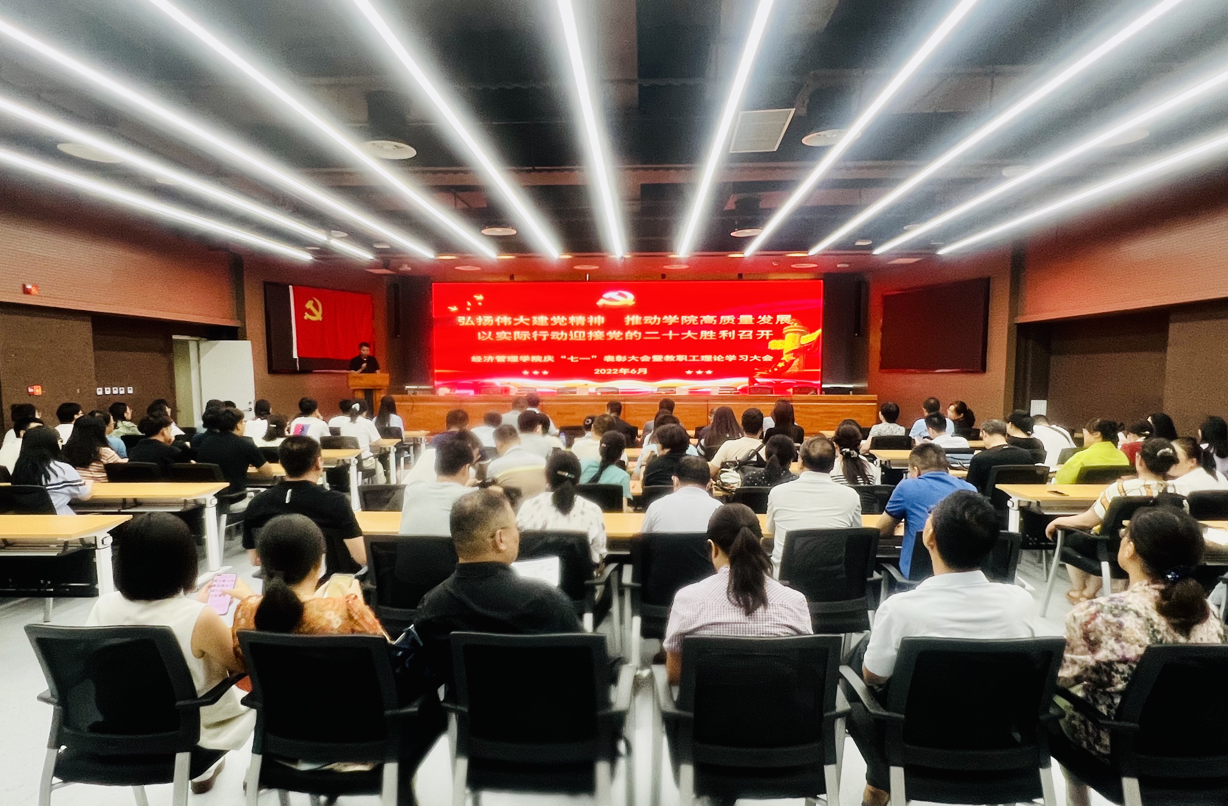 IMG_3325.JPG IMG_3325.JPG