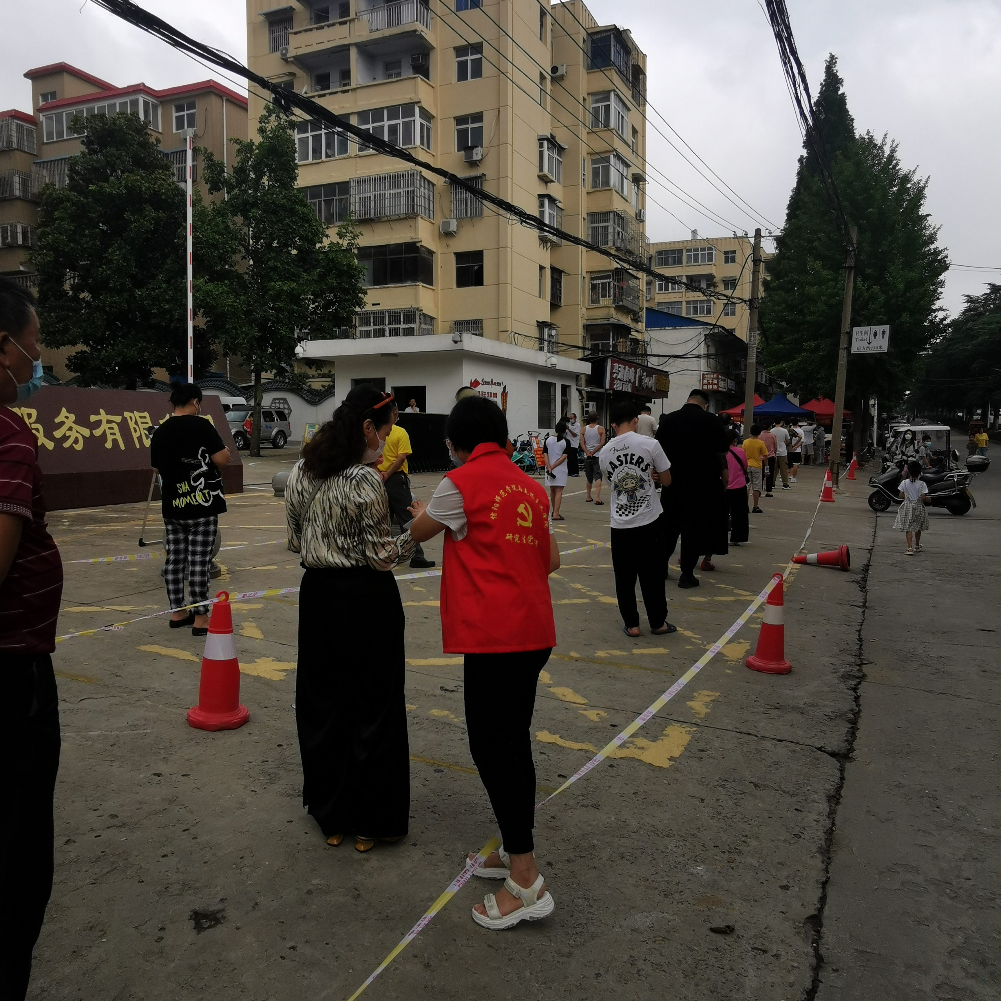 志愿者(1).jpg 志愿者(1).jpg