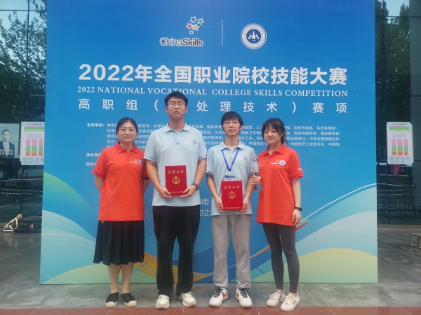 12bb94e2-24e1-4f38-a7f3-6319e71f22c3.jpg 12bb94e2-24e1-4f38-a7f3-6319e71f22c3.jpg