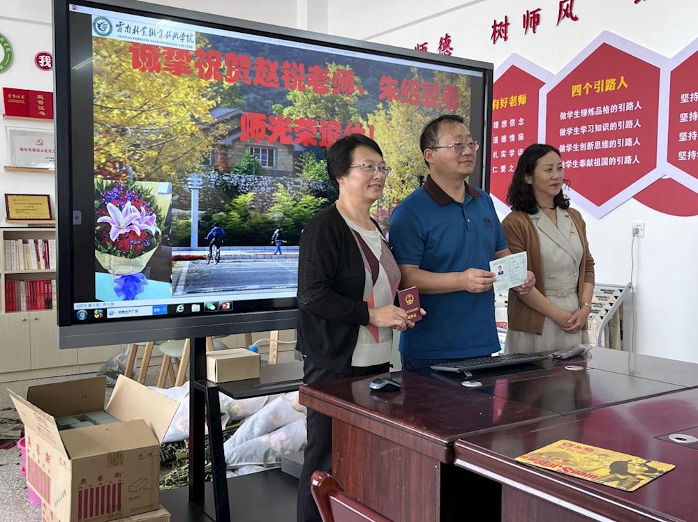 f6f286e34dd549619a7907185670ca2e.Jpeg f6f286e34dd549619a7907185670ca2e.Jpeg