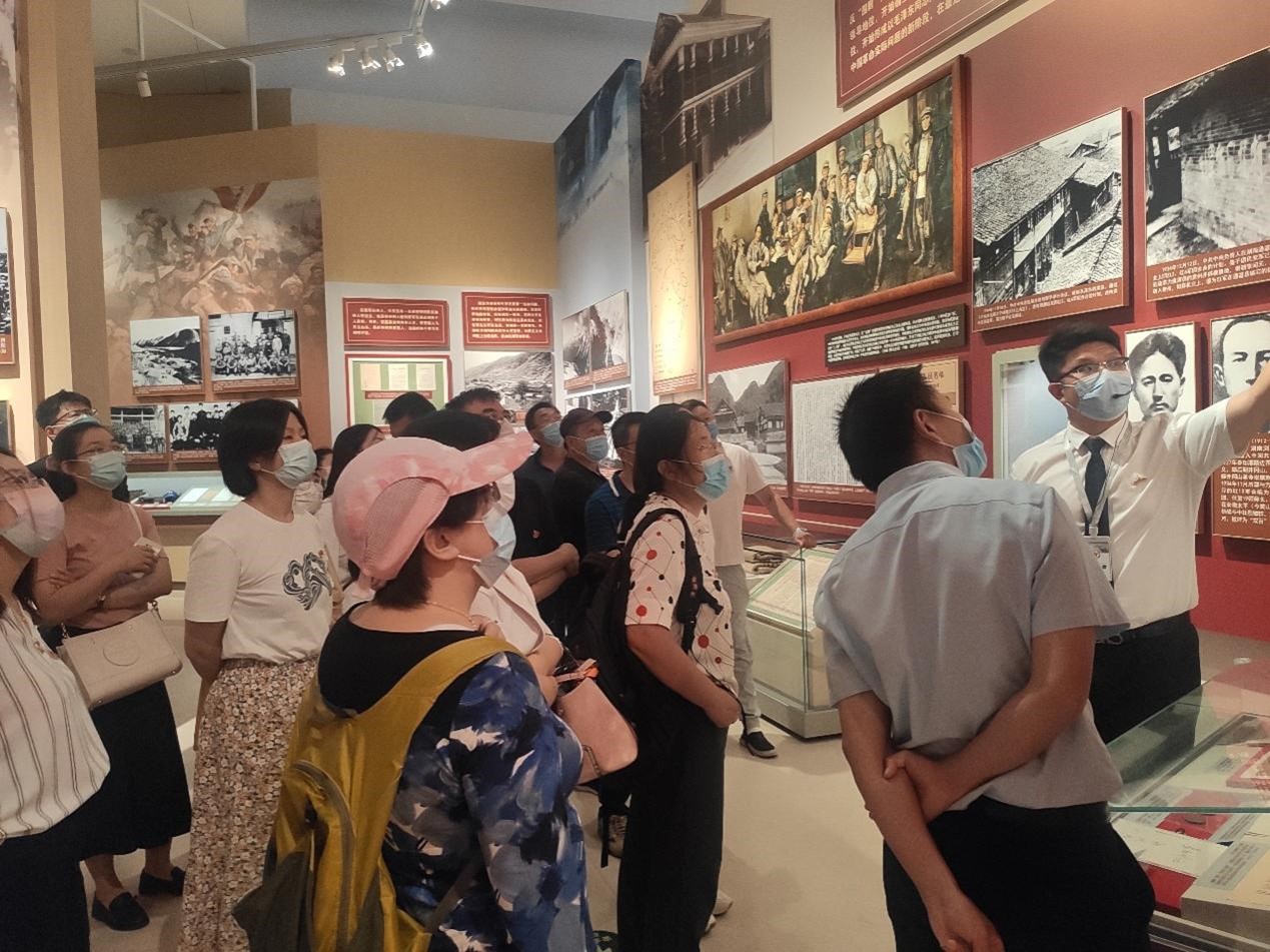 图片3.jpg 图片3.jpg