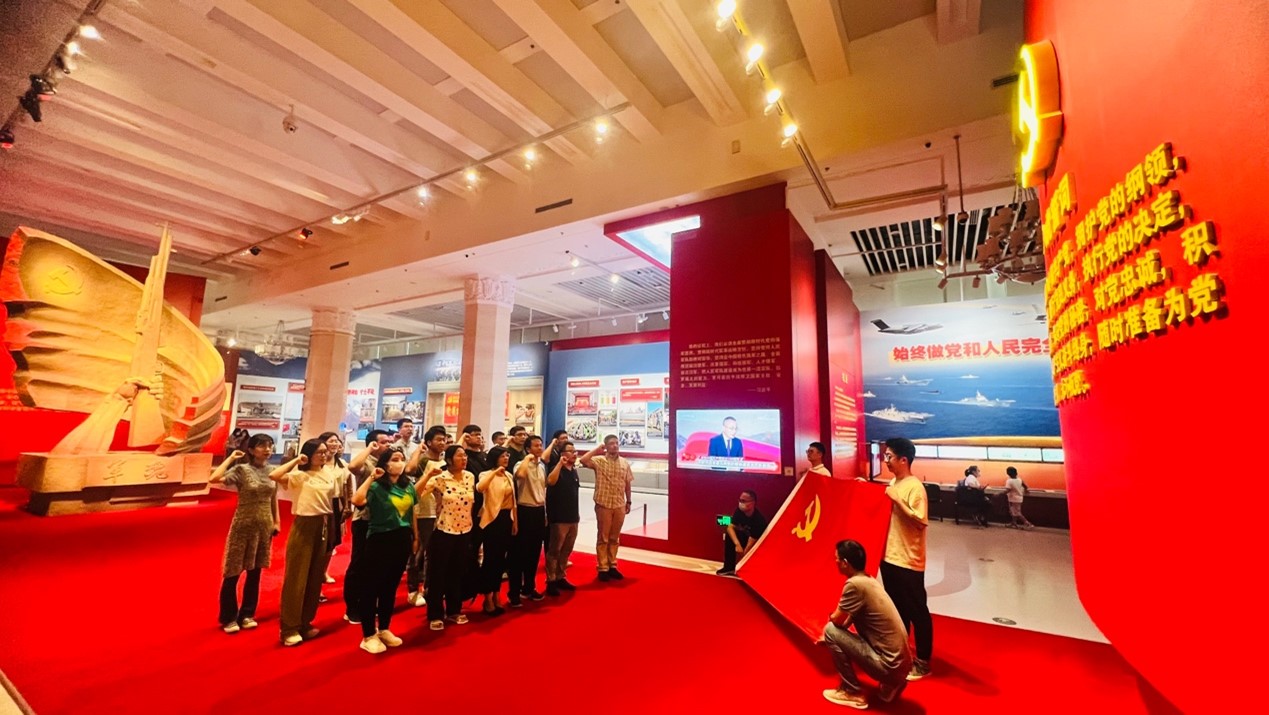 图片4.jpg 图片4.jpg