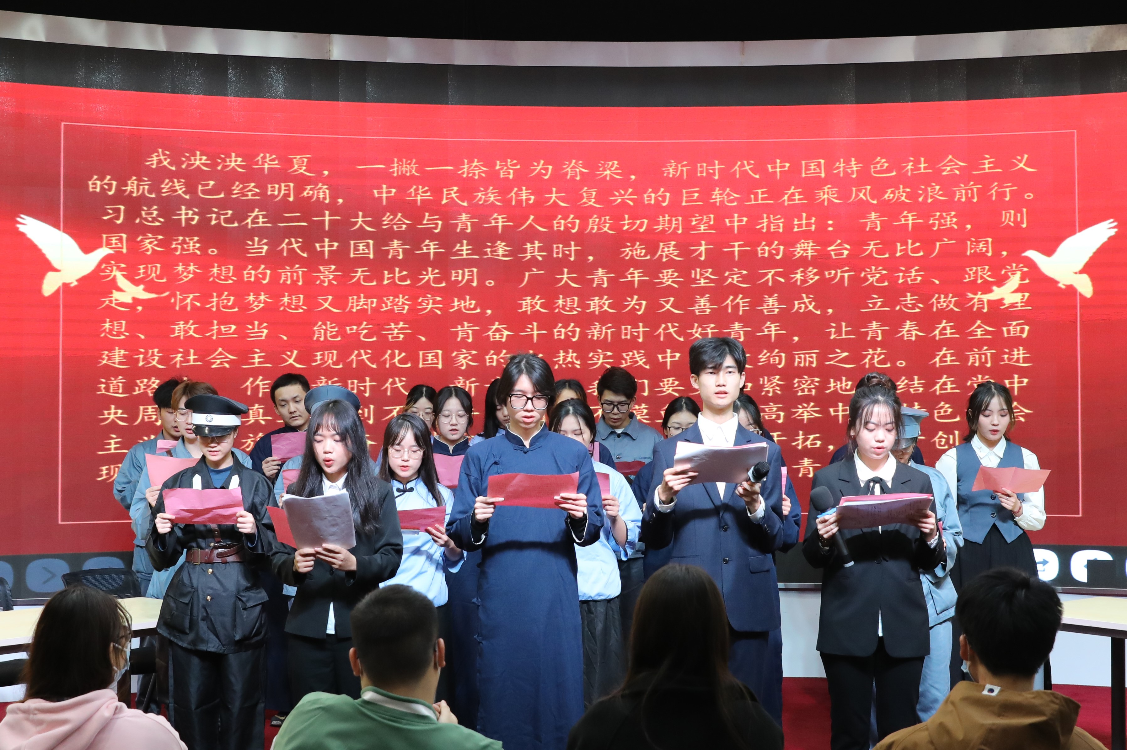 图四为宣讲团成员倡议.jpg 图四为宣讲团成员倡议.jpg