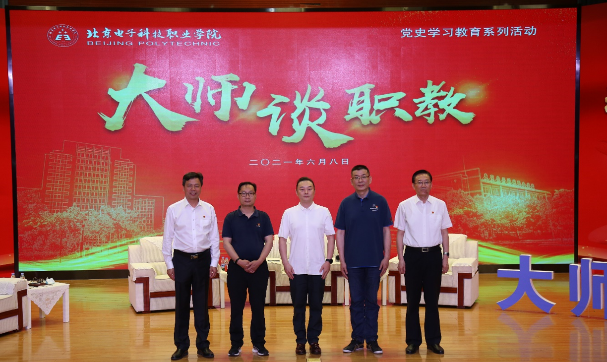 2059330fee8e4b0b5797a3f33c66b4f.png 2059330fee8e4b0b5797a3f33c66b4f.png