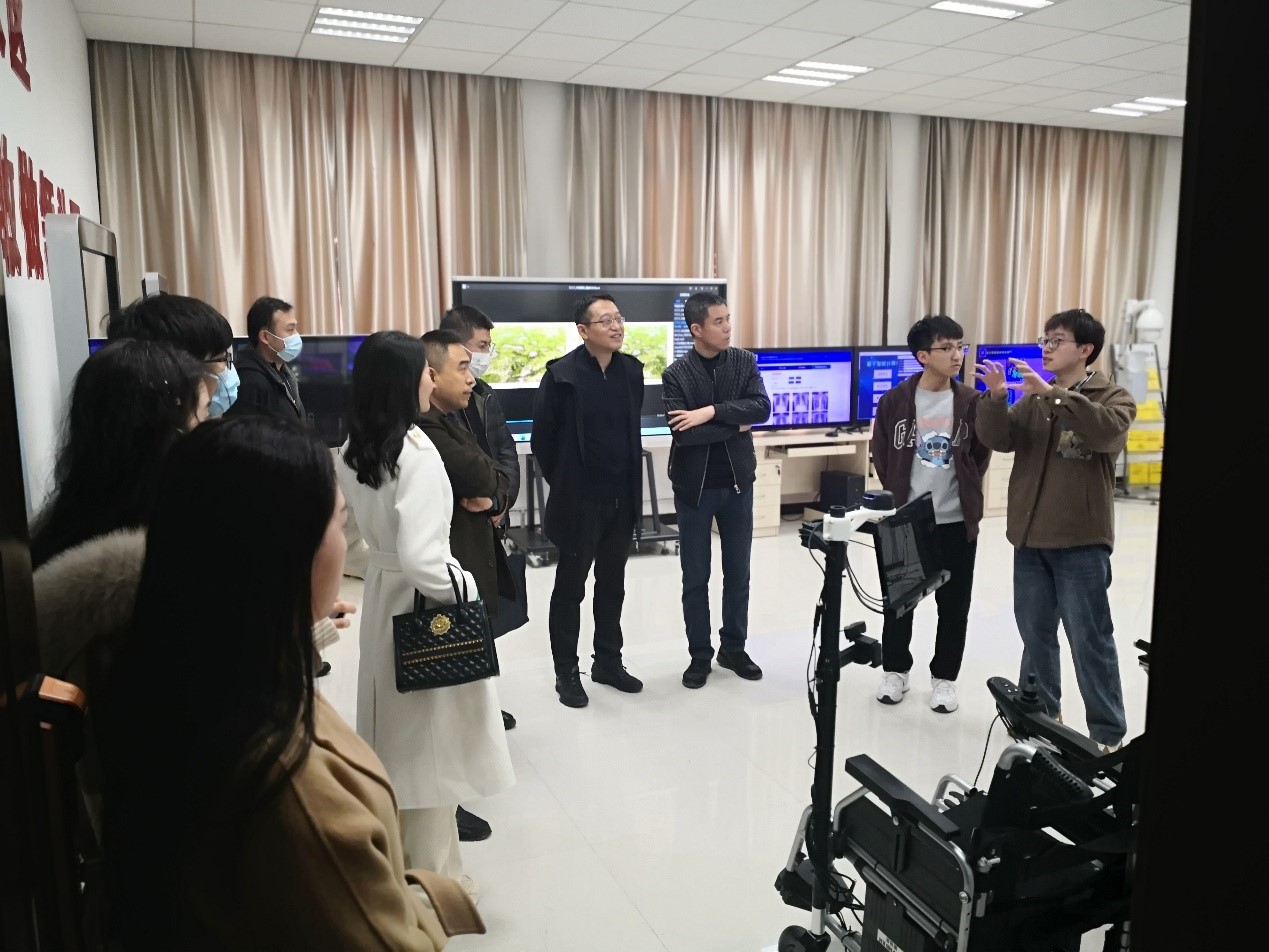 图片5.jpg 图片5.jpg