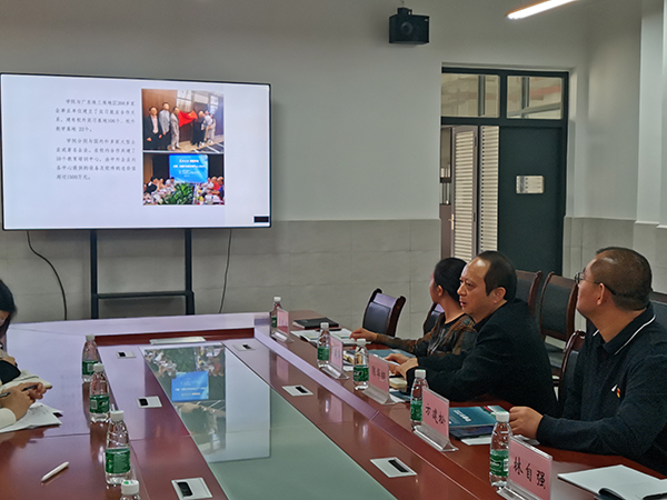 陈华钢院长讲话.jpg 陈华钢院长讲话.jpg