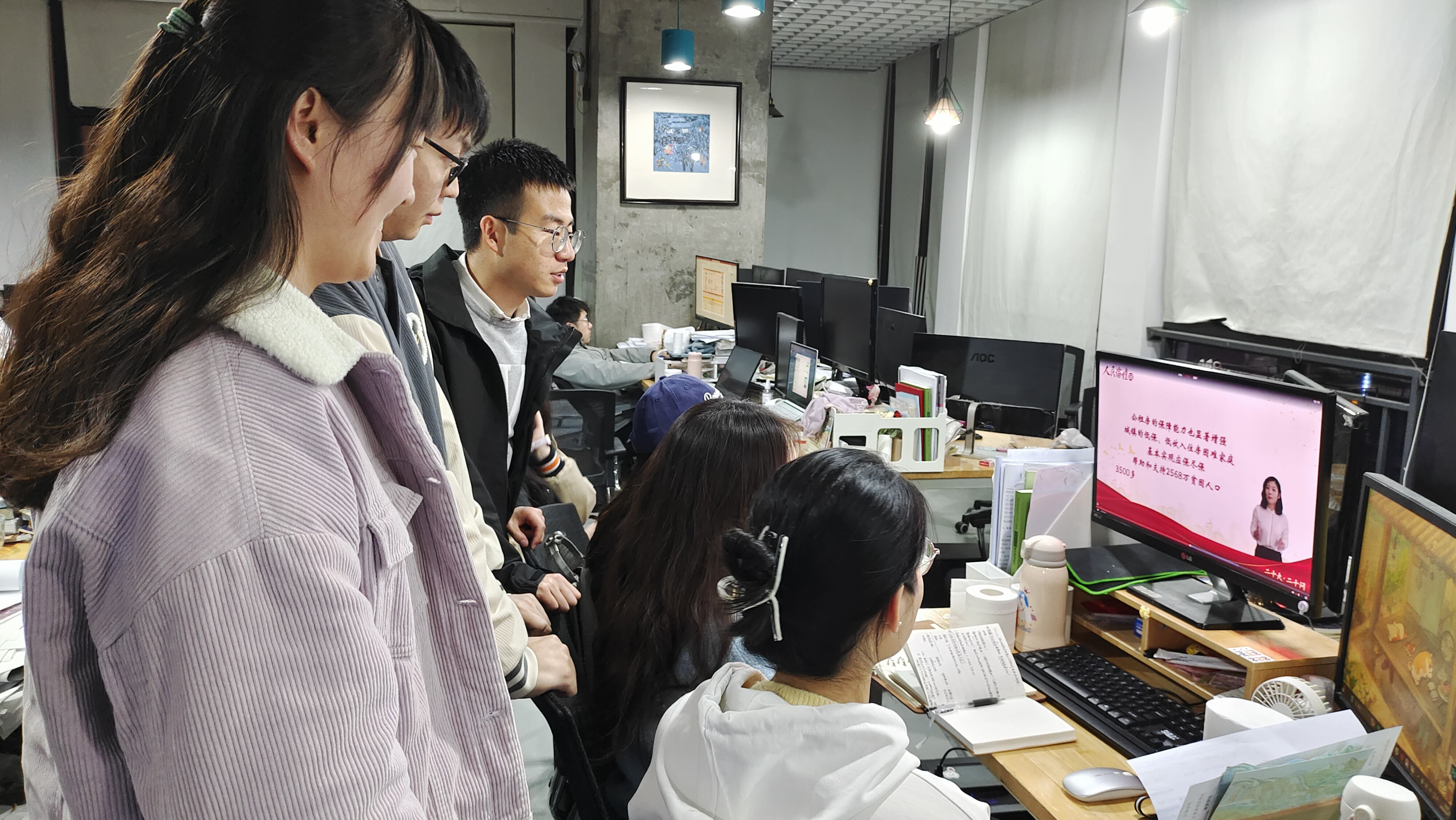 “二十大二十问” 如何把握和践行“人民至上”理念.jpg “二十大二十问” 如何把握和践行“人民至上”理念.jpg