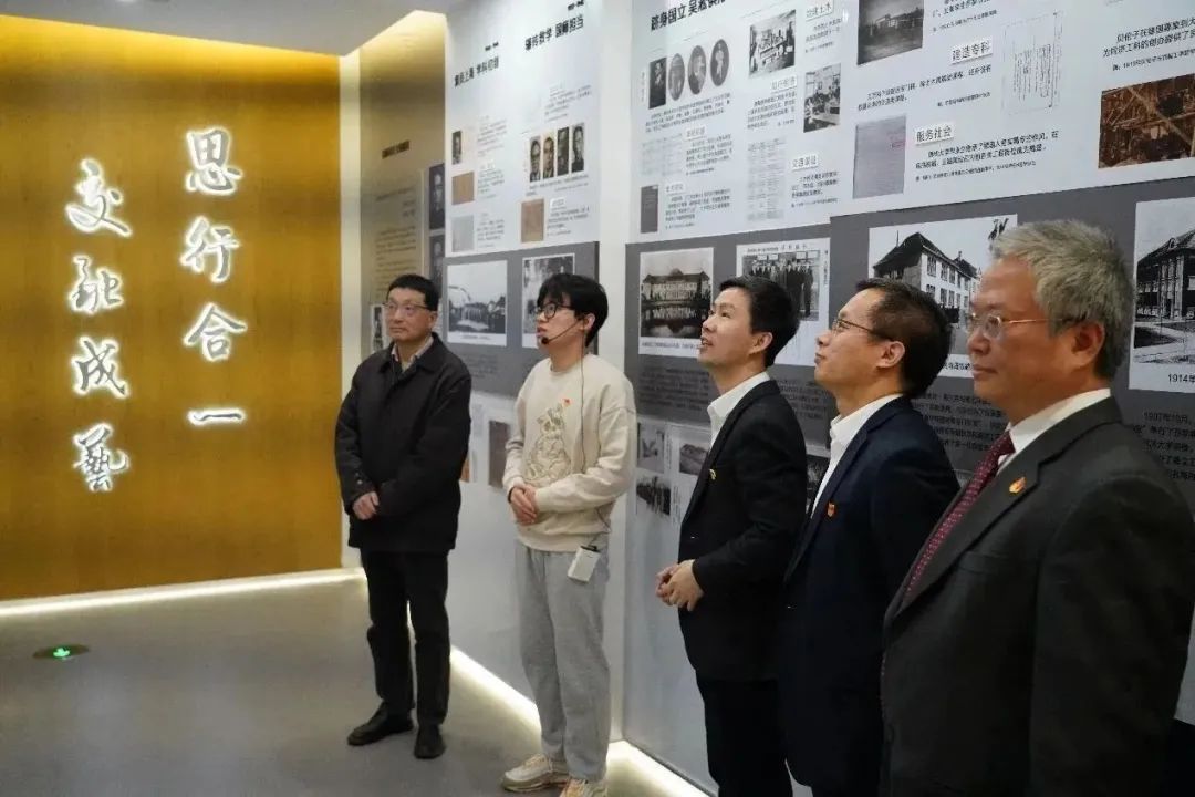 图片10.jpg 图片10.jpg