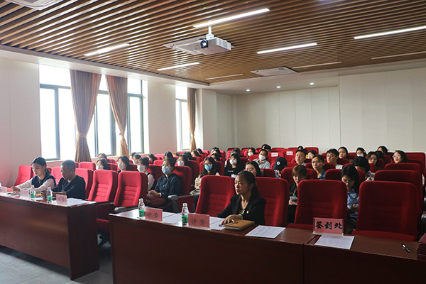 比赛现场.jpg 比赛现场.jpg