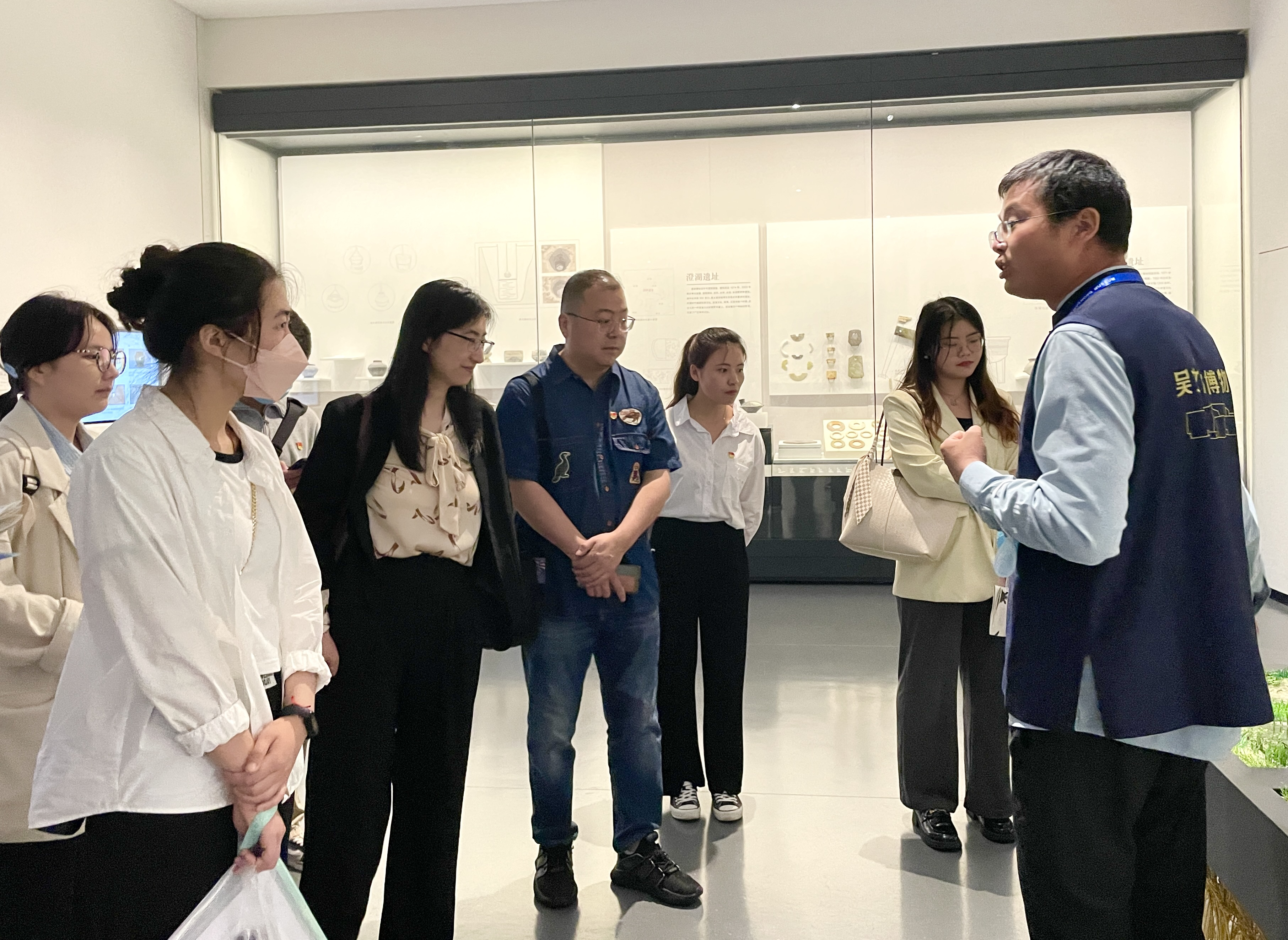 图片4.png 图片4.png