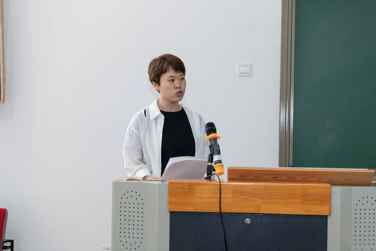 吕晓芳发言.jpg 吕晓芳发言.jpg