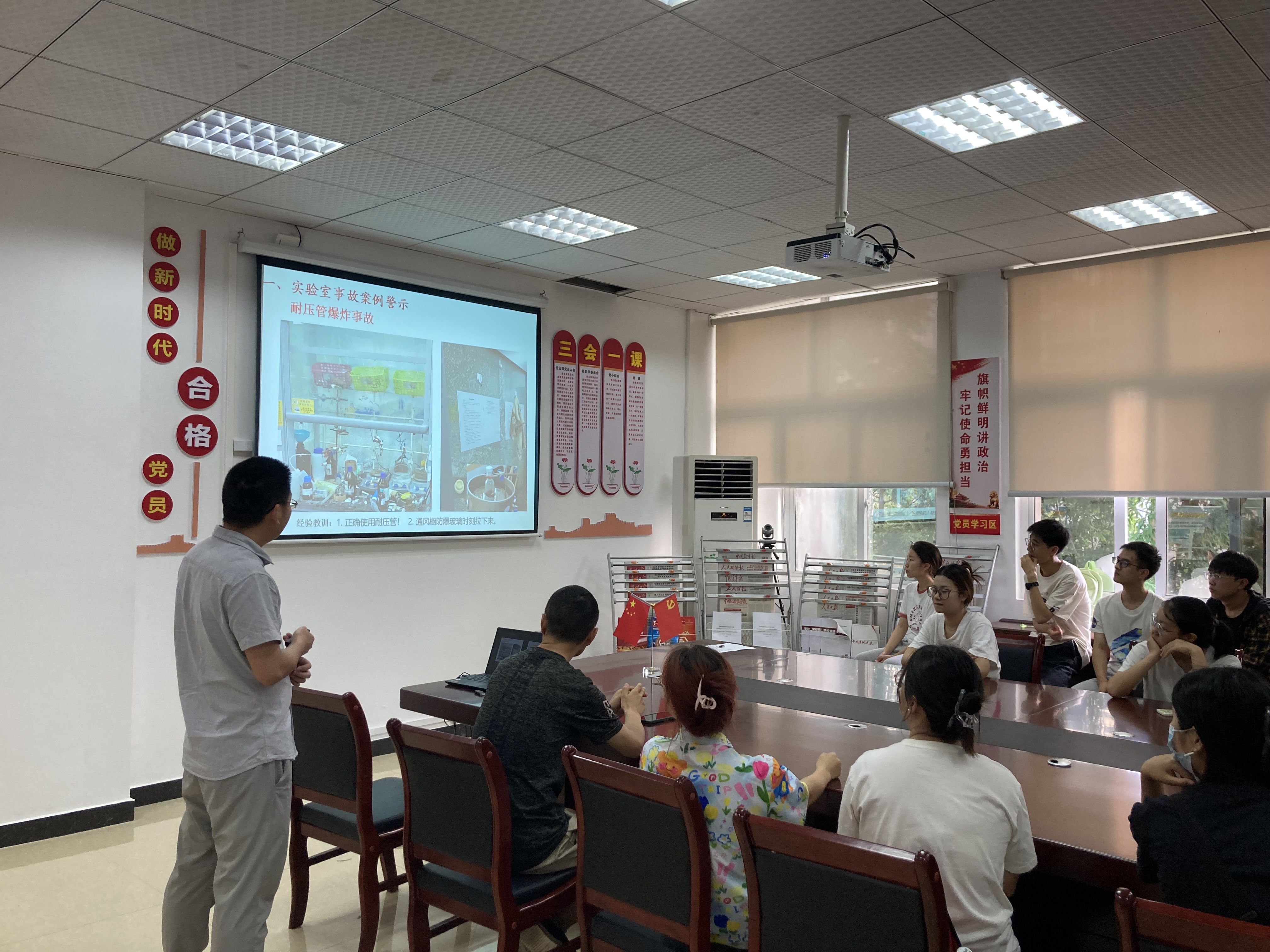 IMG_1979.JPG IMG_1979.JPG