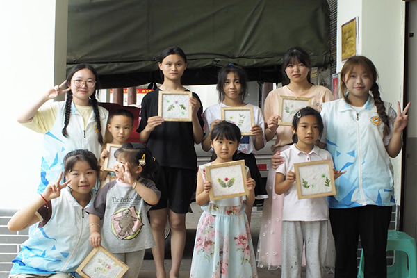 传统造纸体验作品展示.jpeg 传统造纸体验作品展示.jpeg