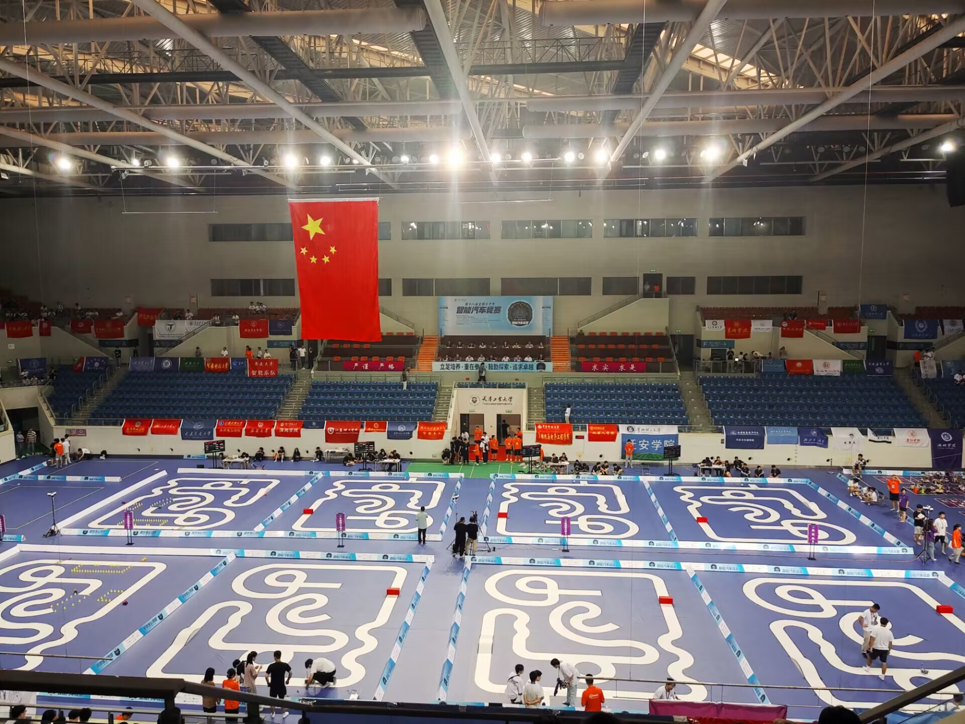 总决赛现场.jpg 总决赛现场.jpg