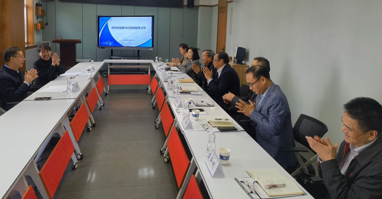 6C2F5B6A02766BFB3182FD56EE5_9DFD8244_4222A.jpg 6C2F5B6A02766BFB3182FD56EE5_9DFD8244_4222A.jpg