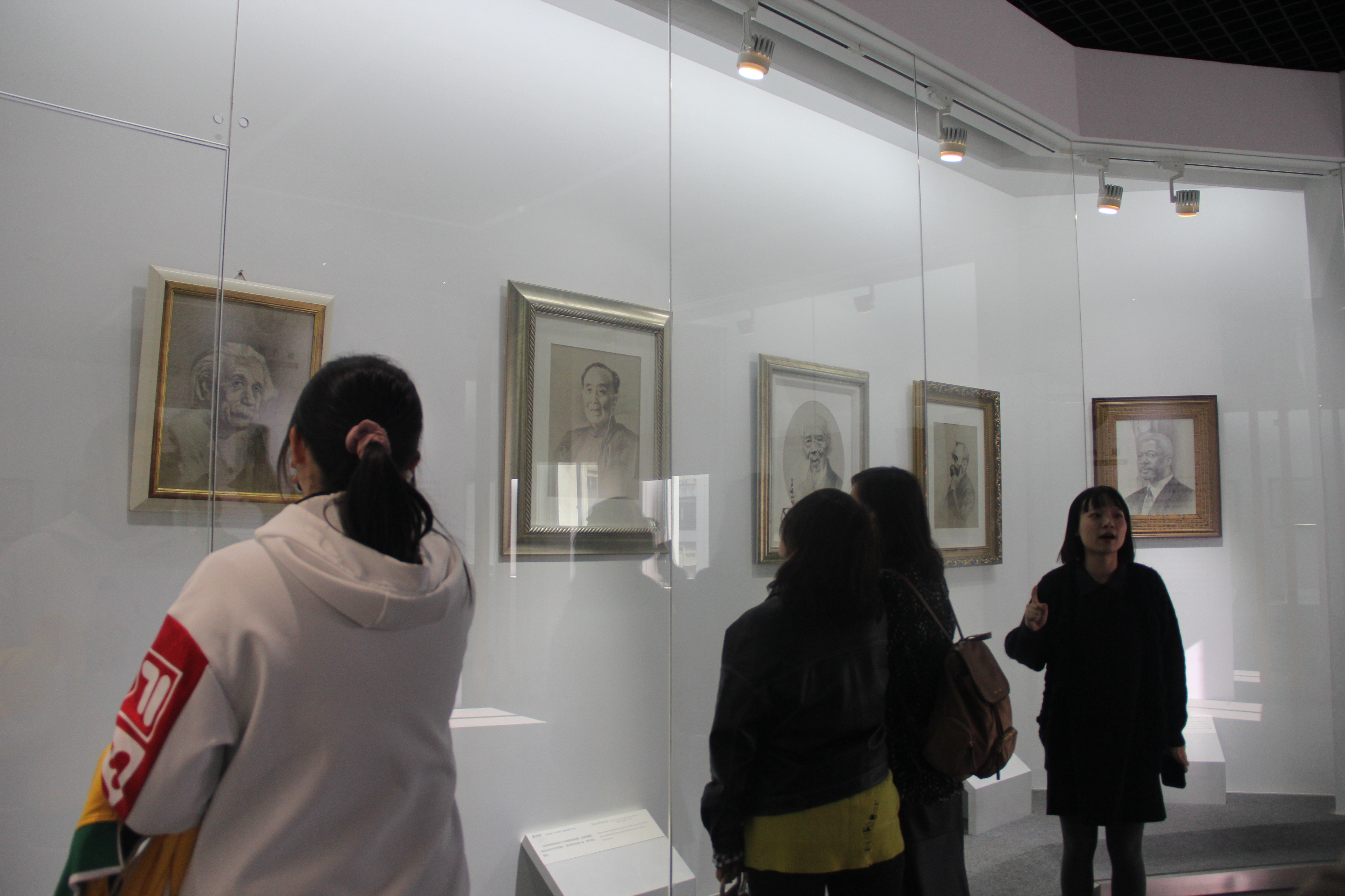 发绣馆1.JPG 发绣馆1.JPG