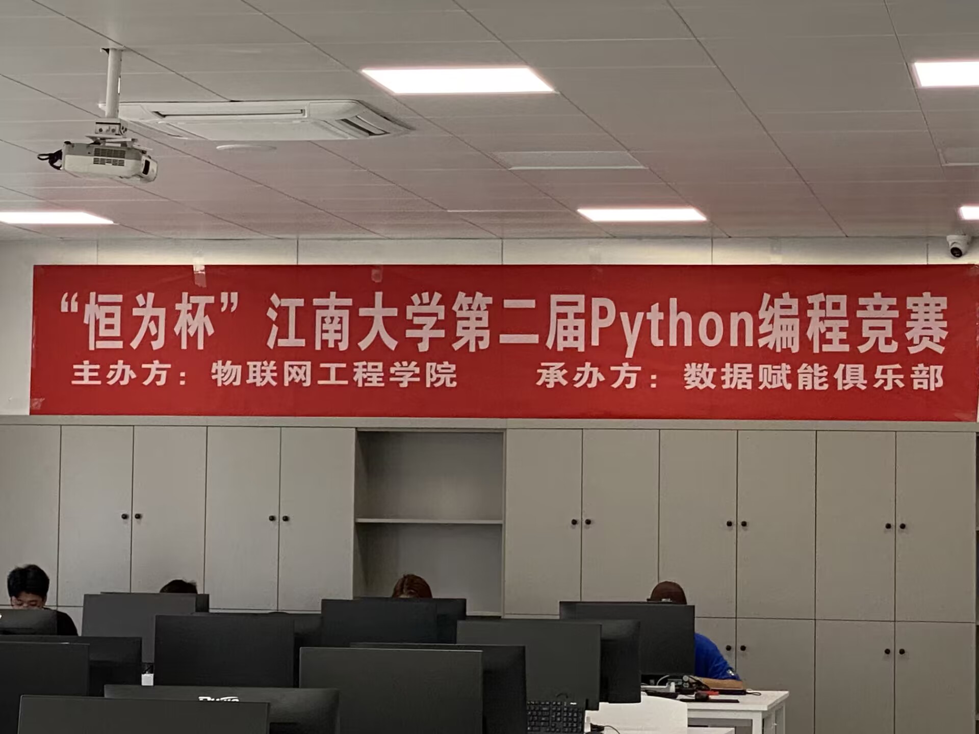 EF891B370915EDEF4D830870E91_4A7F8AE0_423B3.jpg EF891B370915EDEF4D830870E91_4A7F8AE0_423B3.jpg