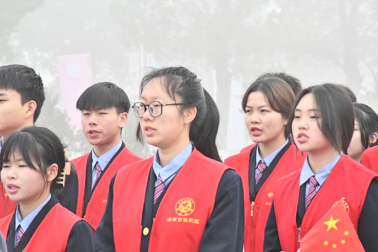 图片17.jpg 图片17.jpg